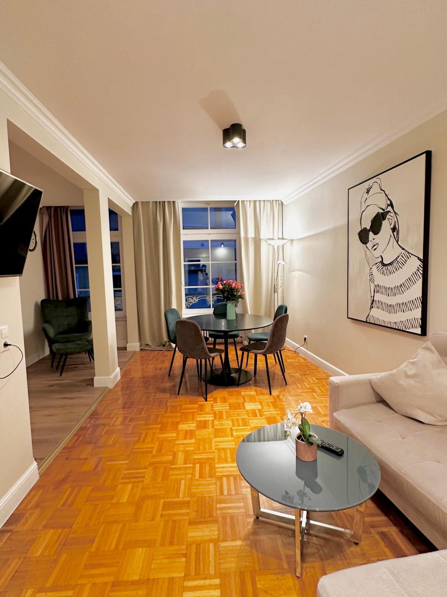 Hirsch Appartements بادن بادن المظهر الخارجي الصورة