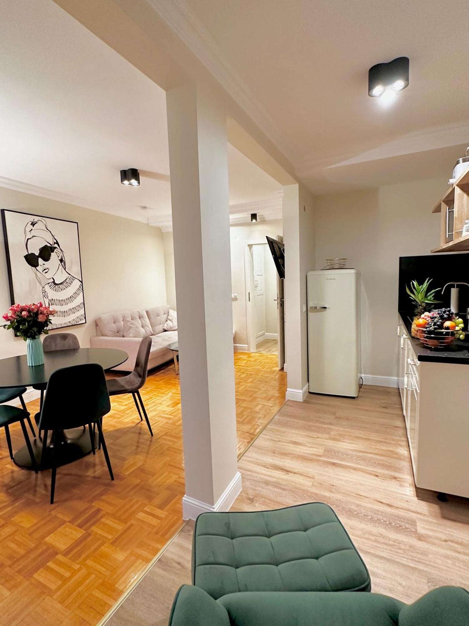 Hirsch Appartements بادن بادن المظهر الخارجي الصورة