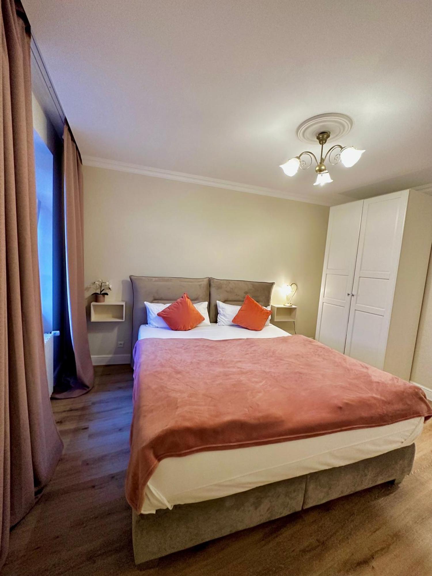 Hirsch Appartements بادن بادن المظهر الخارجي الصورة