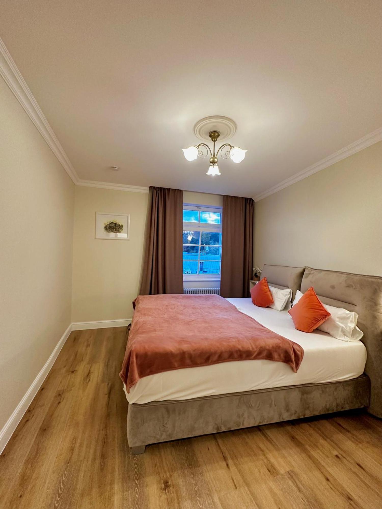 Hirsch Appartements بادن بادن المظهر الخارجي الصورة